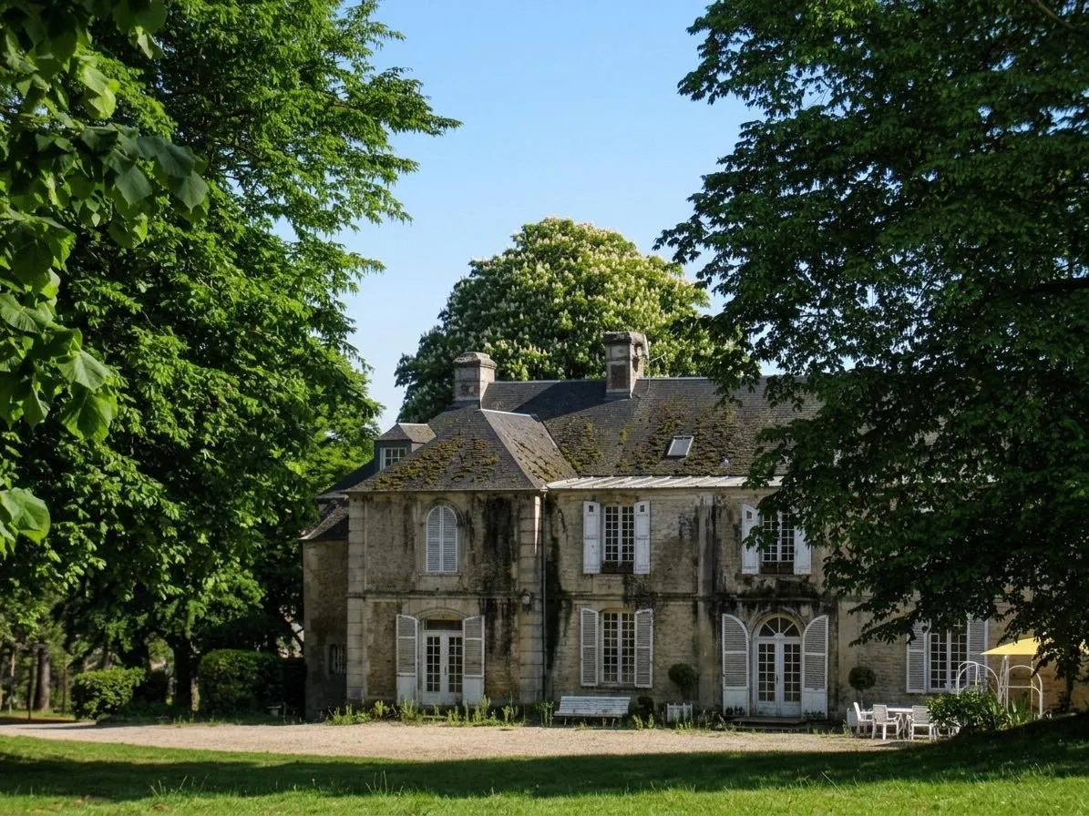 ravalement façade château Calvados — avant ravalement ravalement façade château Calvados — avant ravalement
